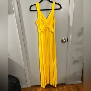 New York and Company Goddess Maxi Dress in Yellow Size Medium